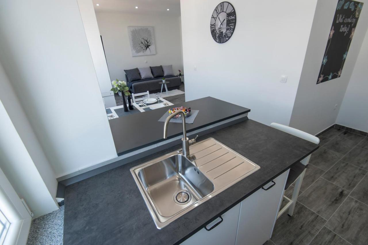 Pleasure Sea View Apartment Zadar Luaran gambar